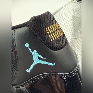 Jordan 11 Retro Gamma Blue - Size 13